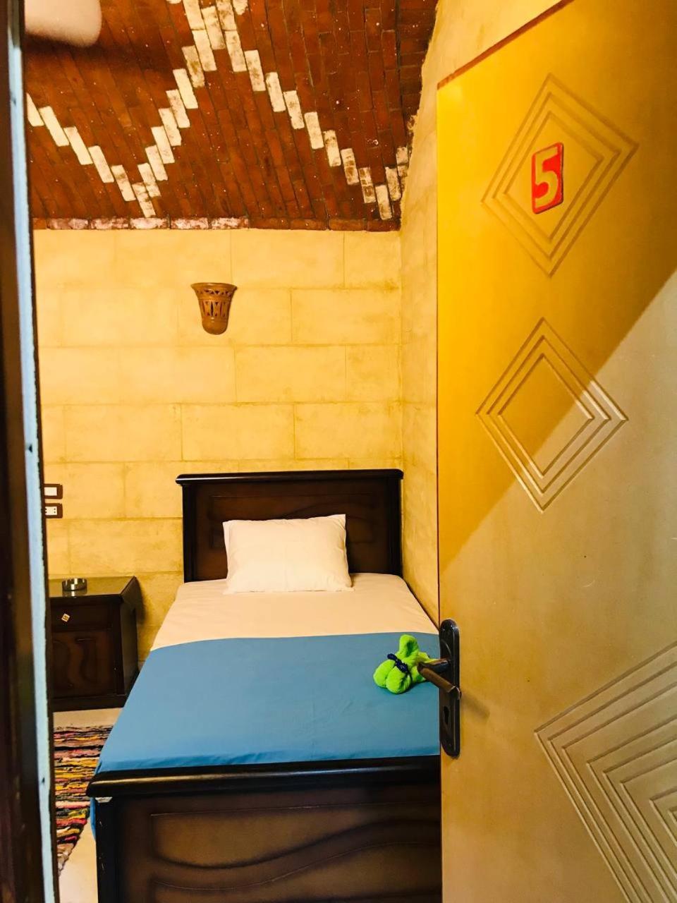 אסואן Labib Guest House מראה חיצוני תמונה