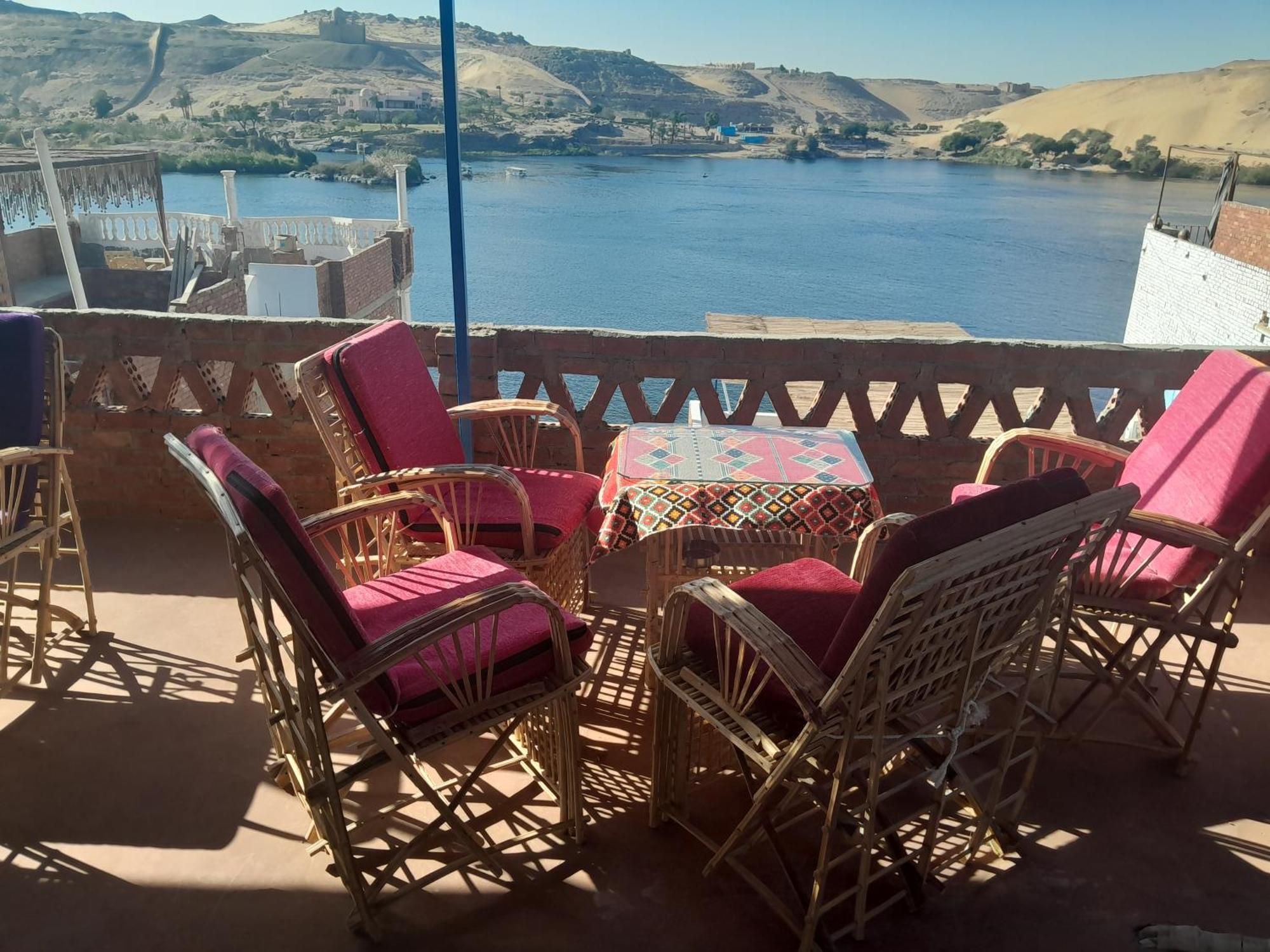 אסואן Labib Guest House מראה חיצוני תמונה
